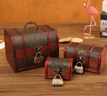Load image into Gallery viewer, Vintage Wooden Treasure Chest Set - 3 Piece