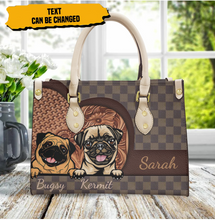 Load image into Gallery viewer, Women's Leather Messenger Bag