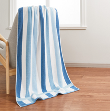 Load image into Gallery viewer, Luxury Towels - Choice of Colours - x2 - 100% Cotton Super Absorbent Comfortable Stripe