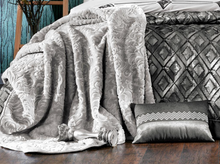 Load image into Gallery viewer, "Arna Lisa" Royal Collection Bedding Set - 11 Piece Black