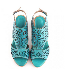 Load image into Gallery viewer, "Arna" Collection Shoes - Handcrafted Original Heels - 2 Styles/Colours