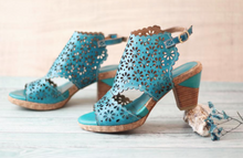 Load image into Gallery viewer, "Arna" Collection Shoes -Women's Handcrafted Leather Originals - 2 Styles/Colours