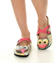 Load image into Gallery viewer, Quality 2021 Women's Sabo Slipper - Many Styles & Colours