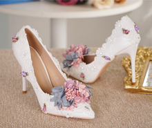 Load image into Gallery viewer, Limited Edition - Luxury Lace Shoe Set - Many colours & Sizes (Shoe + Clutch) Wedding