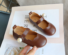 Load image into Gallery viewer, Arna's Shoe Collection - Children's Leather Round Toe Flat