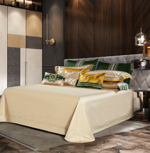 Load image into Gallery viewer, "Arna Lisa" Royal Collection - Luxury Vintage Brocade Jacquard Egyptian Cotton Lion Embroidered - King 12 Piece