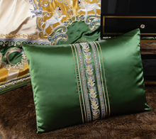 Load image into Gallery viewer, "Arna Lisa" Royal Collection - Luxury Vintage Brocade Jacquard Egyptian Cotton Lion Embroidered - Queen 12 Piece