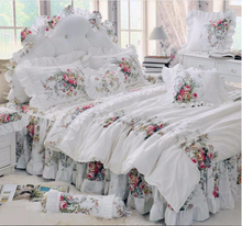 Load image into Gallery viewer, "Arna Lisa" Royal Collection - New Cotton Royal Luxury Bedding - Double/Queen/King - 8 Piece
