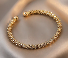 Load image into Gallery viewer, Women's Luxury Gold Bangle
