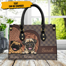 Load image into Gallery viewer, Women's Leather Messenger Bag
