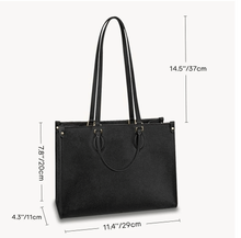 Load image into Gallery viewer, Women's Leather Messenger Bag
