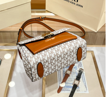 Load image into Gallery viewer, "Arna Lisa" Collection - Luxury Women's Clutch Designer Handbag
