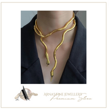 Load image into Gallery viewer, Multilayer Metal Alloy Gold Black Bendy Snake Necklace Bracelet Chunky
