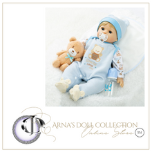 Load image into Gallery viewer, Arna Lisa Collection - Baby Anthony - 56cm Silicone Vinyl Newborn Doll
