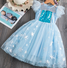Load image into Gallery viewer, "Arna" Royal Gown Collection - Costume
