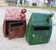 Load image into Gallery viewer, Mail box - Vintage Metal - 3 colours available

