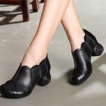 Load image into Gallery viewer, "Arna" Collection Shoes - Handcrafted Original Leathers - Retro Women Pumps
