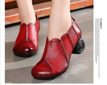 Load image into Gallery viewer, "Arna" Collection Shoes - Handcrafted Original Leathers - Retro Women Pumps
