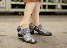 Load image into Gallery viewer, "Arna" Collection Shoes - Handcrafted Original Leathers - Women Shoes Female Print Fabric High Heels Retro Pumps
