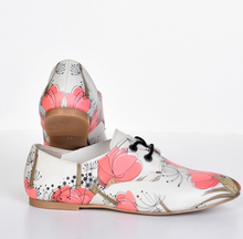 Load image into Gallery viewer, Oxford Cats Pattern Daily Print Women Leather - Many Styles &amp; Colours - Summer Breathable Flats Shoes Mesh New Season 2021 Fashion Lace-up.
