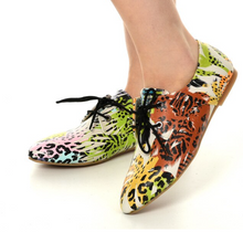 Load image into Gallery viewer, Oxford Cats Pattern Daily Print Women Leather - Many Styles &amp; Colours - Summer Breathable Flats Shoes Mesh New Season 2021 Fashion Lace-up.
