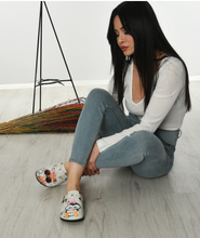 Load image into Gallery viewer, Digital Edition Shoes - Many Styles &amp; Colours - Sabo Slippers Casual Sandals Soft Soled
