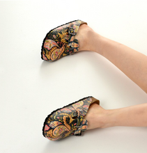 Load image into Gallery viewer, Digital Edition Shoes - Many Styles &amp; Colours - Sabo Slippers Casual Sandals Soft Soled
