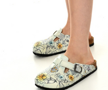 Load image into Gallery viewer, Digital Edition Printed Sabo Slippers Casual Sandals Soft Soled
