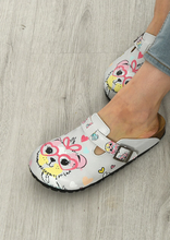 Load image into Gallery viewer, Digital Edition Shoes - Many Styles &amp; Colours - Sabo Slippers Casual Sandals - Many Styles &amp; Colours - Soft Soled
