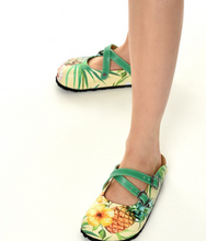 Load image into Gallery viewer, Quality 2021 Women's Sabo Slipper - Many Styles &amp; Colours
