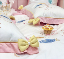 Load image into Gallery viewer, "Arna's" Collection - 7 Piece Luxury Duvet Set - Queen/King. -  Jennie
