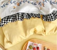Load image into Gallery viewer, "Arna's" Collection - 7 Piece Luxury Duvet Set - Queen/King. -  Jennie
