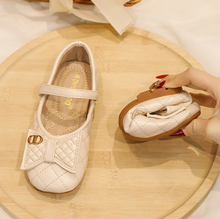 Load image into Gallery viewer, Arna's Shoe Collection - Deluxe Designer Girls Shoe - Many Styles &amp; Colours
