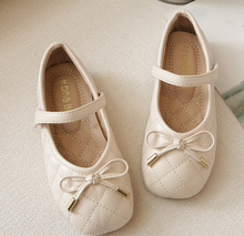 Load image into Gallery viewer, Arna's Shoe Collection - Deluxe Designer Girls Shoe - Many Styles &amp; Colours
