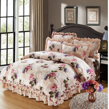 Load image into Gallery viewer, "Arna Lisa" Royal Collection - New Cotton Royal Luxury Bedding - Queen/King - 6 Piece
