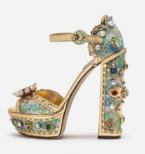 Load image into Gallery viewer, Luxury Women's Crystal Faux-Pearl Embellished Platform Chunky Heel
