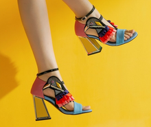 Load image into Gallery viewer, Women's Designer High Heel Bird Rhinestone Chunky Heel Shoe
