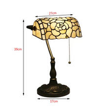 Load image into Gallery viewer, Arna Royal Collection - Table Lamp Flower Lampshade Retro Bank Light Lamp
