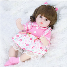 Load image into Gallery viewer, Arna Lisa Collection - Baby Sarah - 42cm Silicone Vinyl Newborn Doll
