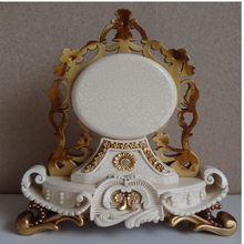 Load image into Gallery viewer, Deluxe "Arna Royal Clock Collection"  Antique Royal Table Clock - Many Styles
