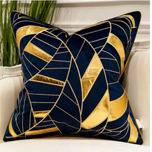 Load image into Gallery viewer, "Arna Royal LUXURY Collection" European-Style Sofa Cushion Cover Luxury 50cm x 50cm Silver/Gold Selection
