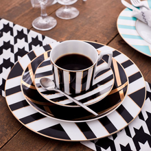 Load image into Gallery viewer, "Arna Lisa" Royal Collection - Plates Set Dinnerware 16 Piece - Black and White
